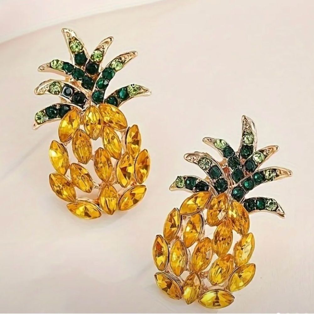 🍍🆕 🍍BoHo Gold Plated Pineapple Gemstone Earrings🍍🔅